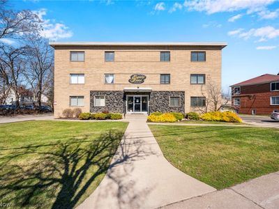 20312 Lorain Rd APT 112, Fairview Park, OH, 44126