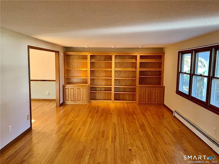 121 Rockledge Dr — Photo 7