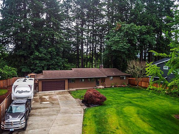 2nd image of 1106 SE 47th Ave
