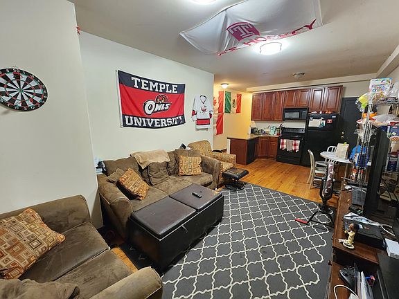 3rd image of 1919 N Gratz St #A