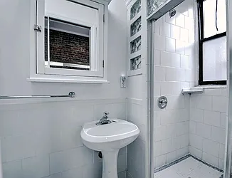 Rented by Urbane Brokerage