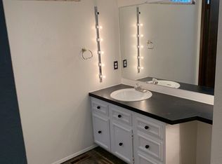 919 S Garden Dr, Moses Lake, WA 98837