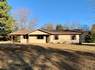 3104 Dora Rd, Van Buren, AR 72956