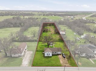 111 E Main St, Gunter, TX 75058