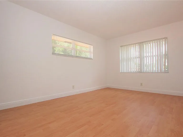 760 SE 2nd Ave #C207 — Photo 14