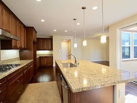 2nd image of 13565 Arroyo Dale Ln