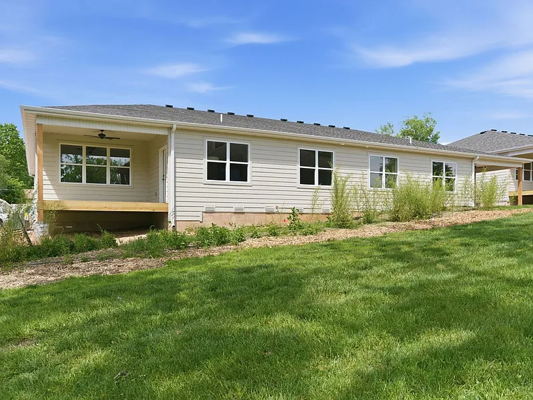 4423 S Reed Ave — Photo 55