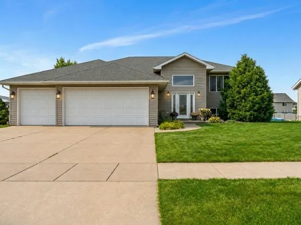 206 Longworth Ave, Alburnett, IA 52202