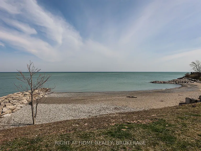 385 Winston Rd #712 — Photo 32