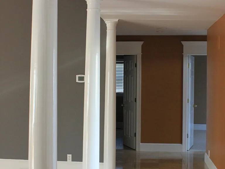 6060 Williamsburg Pkwy — Photo 18