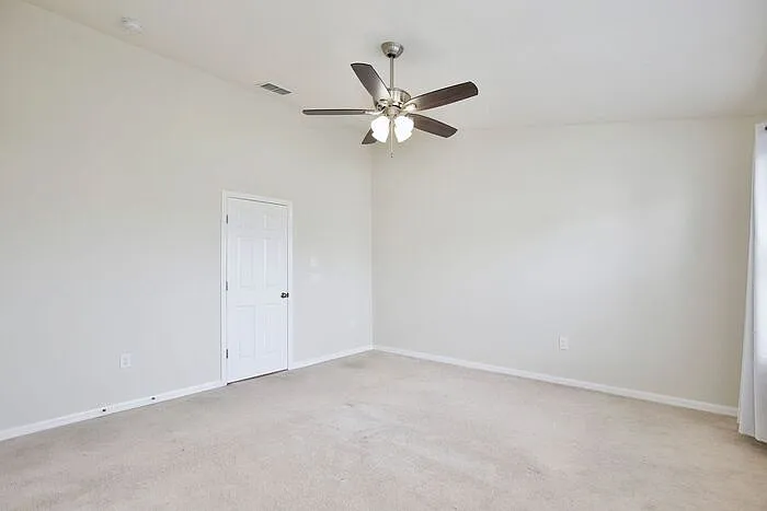3924 Plainview Dr — Photo 13