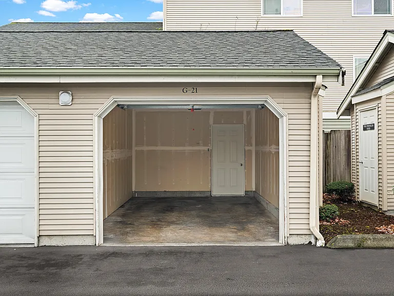 Private Garage