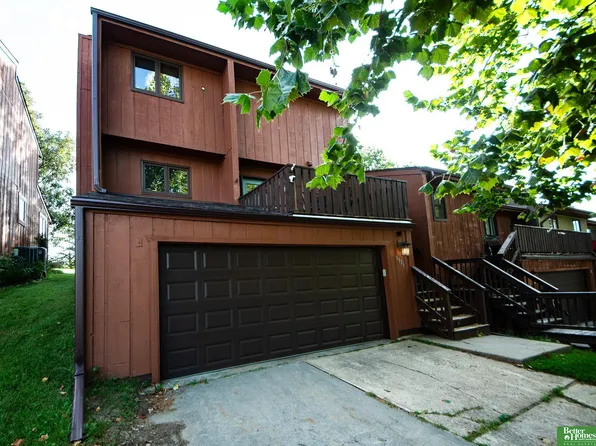 7171 N 79th Plz, Omaha, NE 68122