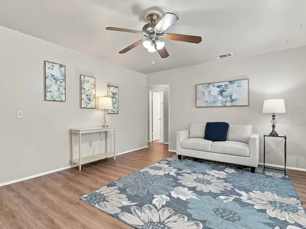4630 Avenida Prima St, San Antonio, TX 78233
