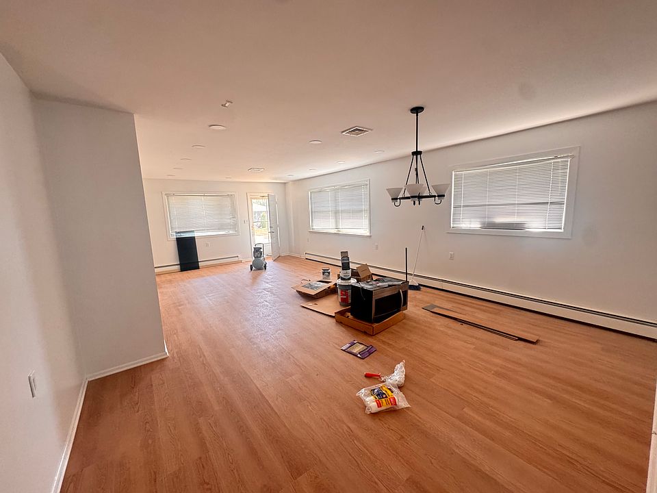 1st image of 63 Liberta Dr