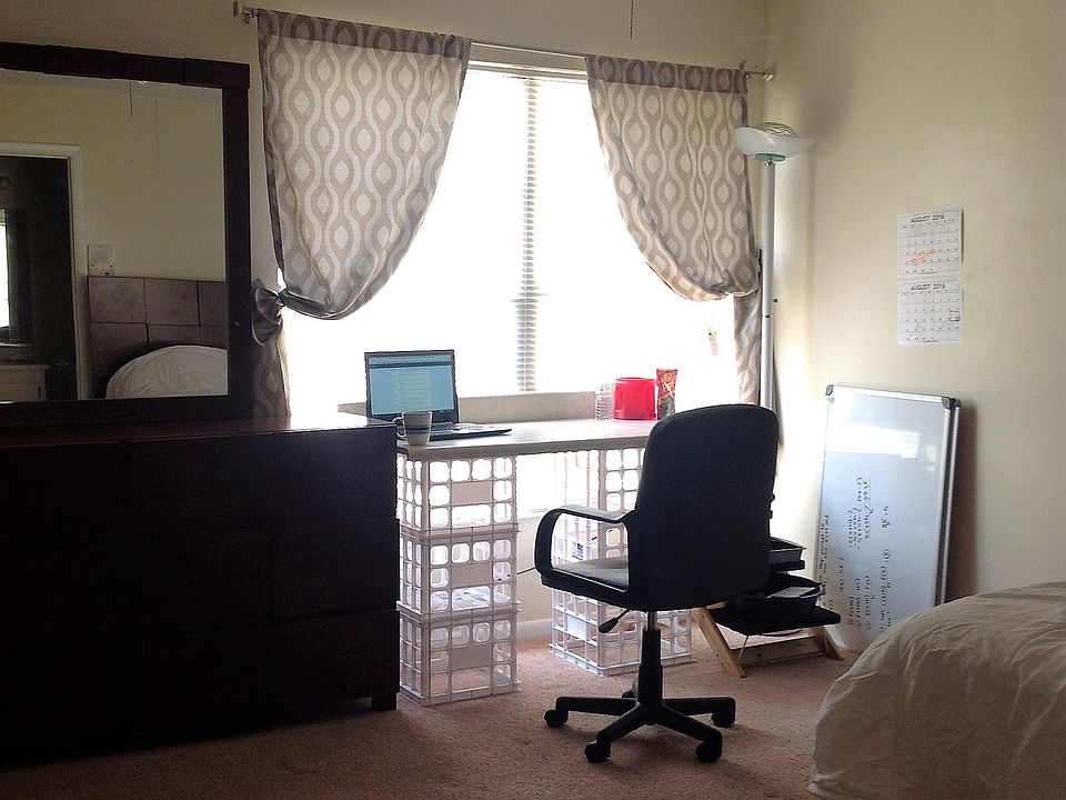 1st image of 2590 Coral Springs Dr #2590