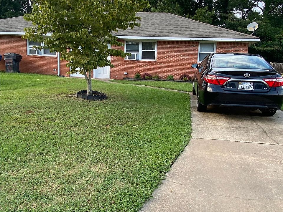 1st image of 1174 Gunn Hall Dr #A