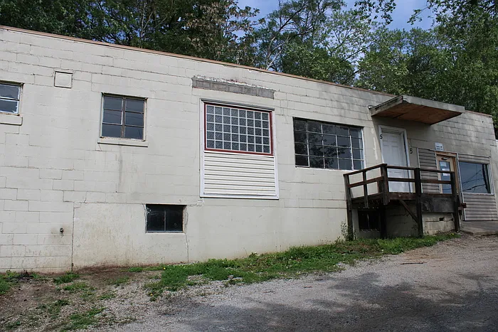 413 Rees St #5 — Photo 1