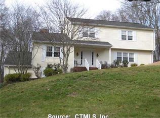 43 Wells Rd, Monroe, CT 06468