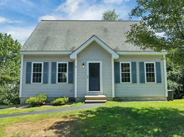 22 Hartwell Brook Drive, Nashua, NH 03060