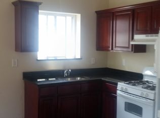 2577 Hollers Ave, Bronx, NY 10475
