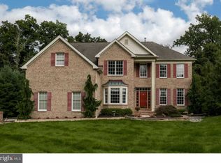 75 Garland Ct, Phoenixville, PA 19460