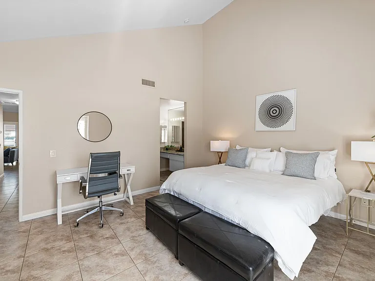 43754 Avenida Alicante — Photo 12