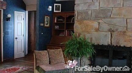 5th image of 5531 S Poplar Dr