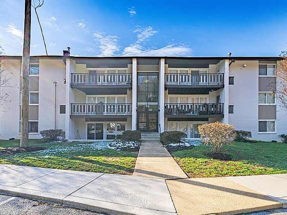2nd image of 3122 Brinkley Rd APT 102