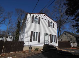 239 Fir Grove Rd, Ronkonkoma, NY 11779