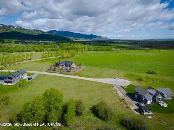 3450 Turning Leaf Ln, Victor, ID 83455