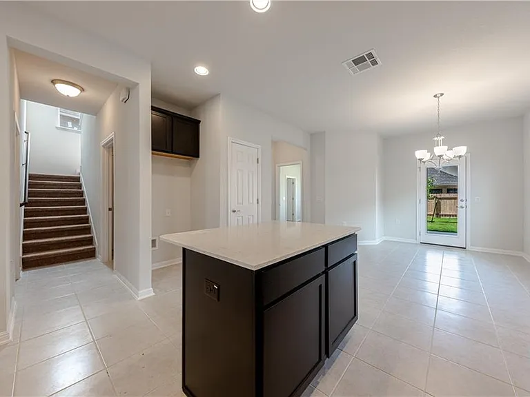 705 Durness Dr — Photo 4