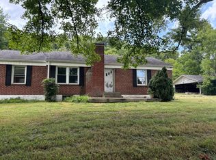 2472 Taylor Rd, Columbia, TN 38401