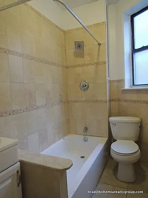 Rented by Bohemia Realty Group | media 11