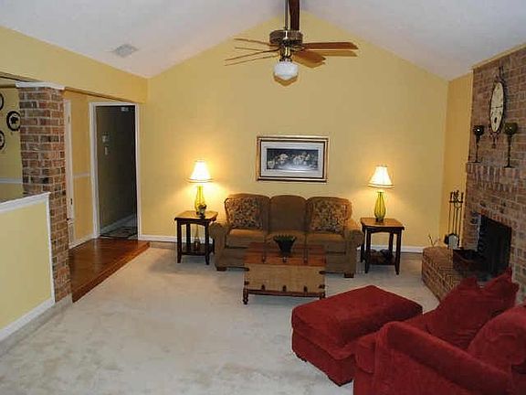 4th image of 5610 Louise Way Dr