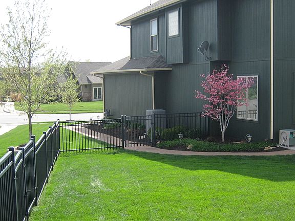 5th image of 10800 W 163rd St