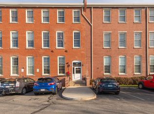 35 Riverwalk Way #R201, Lowell, MA 01854