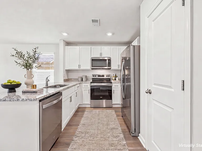 310 Honeystone St — Photo 12