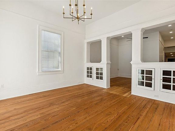 3rd image of 1726 Toledano St