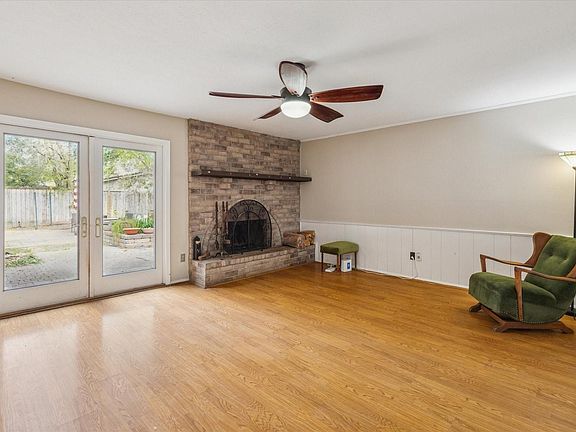 5th image of 3902 Broken Elm Dr