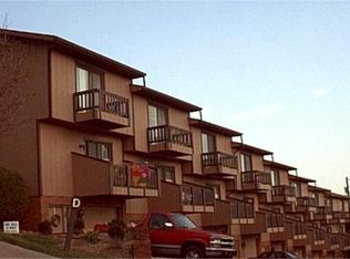 1232 Van Voorhis Rd APT D8, Morgantown, WV 26505