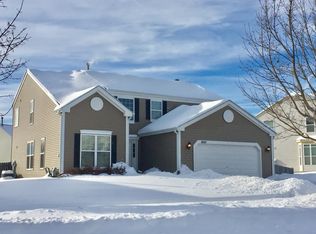 10611 Rushmore Ln, Huntley, IL 60142