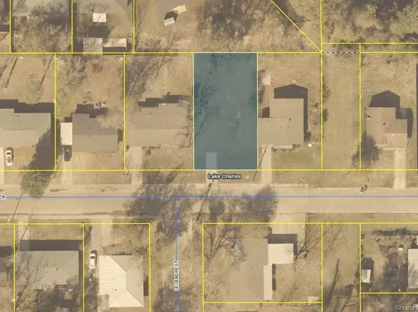 1629 Sunset Dr, Lake Charles, LA 70607