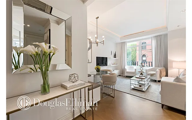 Sold by Douglas Elliman | media 18