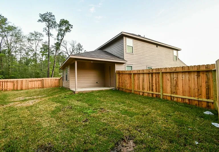 433 N Meadows Dr — Photo 5