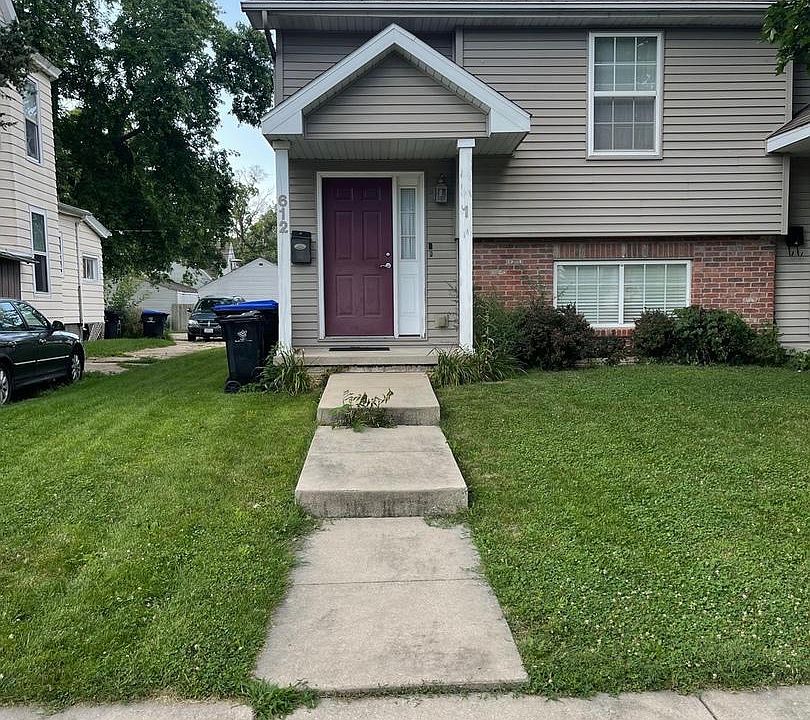 1st image of 612 Mulberry #1