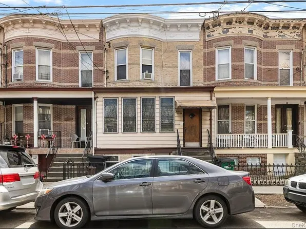 60-34 69th Ave #2, Ridgewood, NY 11385