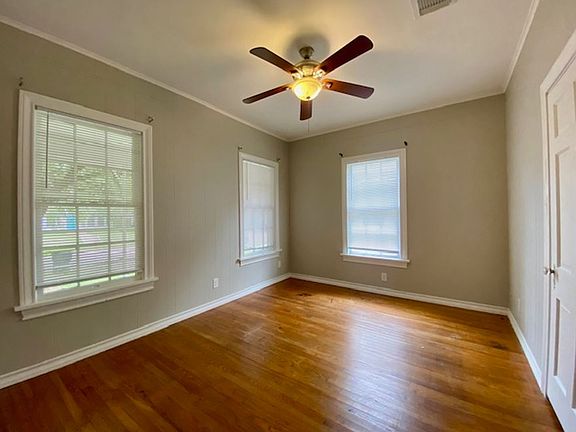 5th image of 819 Ratcliff St