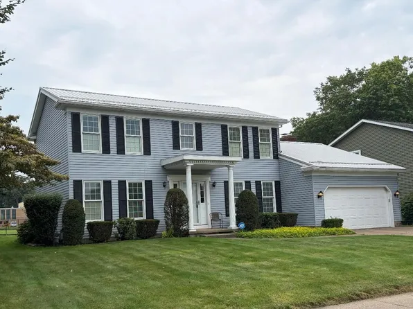 2536 Pandora Dr, Erie, PA 16505