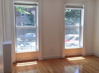 141 Noble St #1, Brooklyn, NY 11222